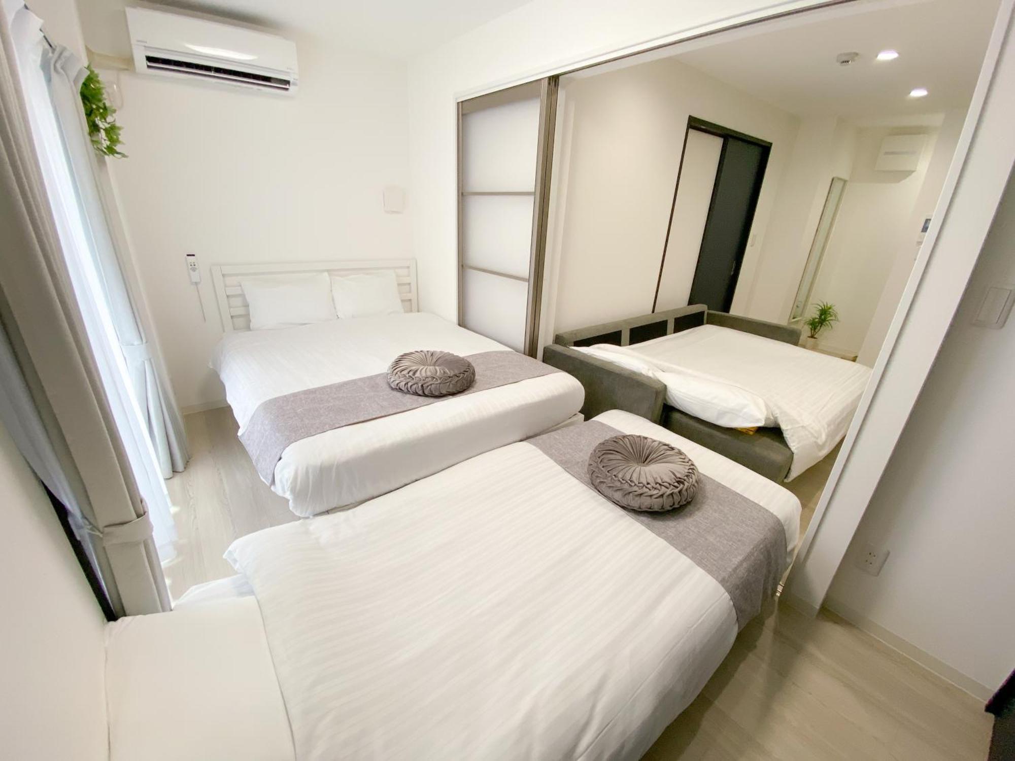 Residential Hotel Glitter Usjまで1駅5分 Osaka Exteriör bild