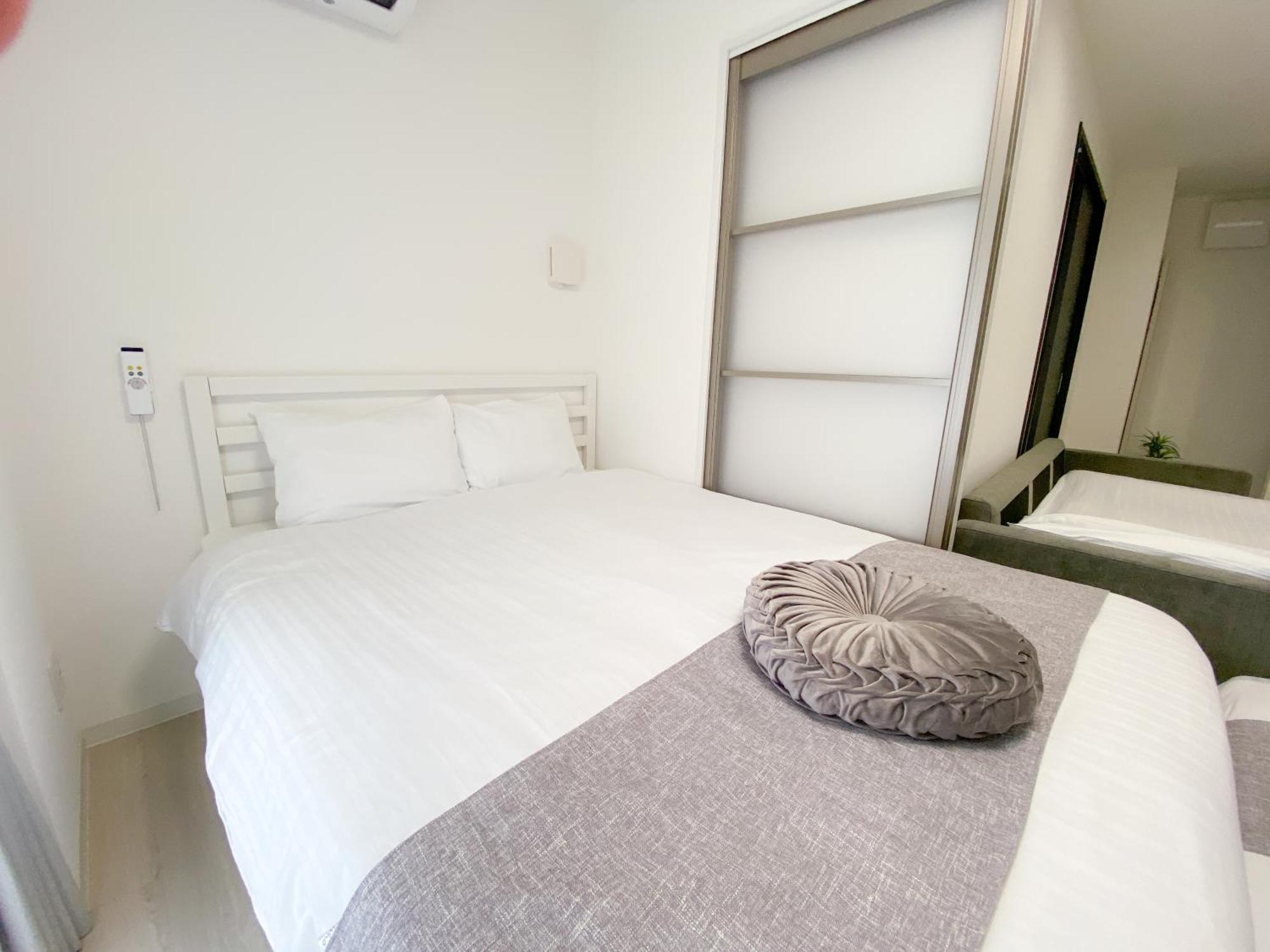 Residential Hotel Glitter Usjまで1駅5分 Osaka Exteriör bild